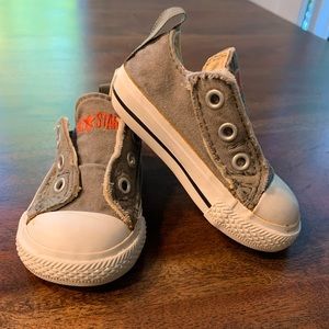 Laceless Infant Converse
